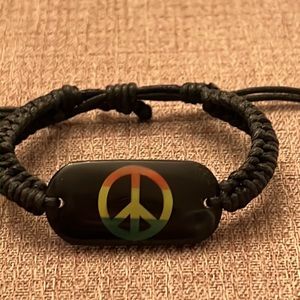 NWOT Rasta Peace Sign Bracelet